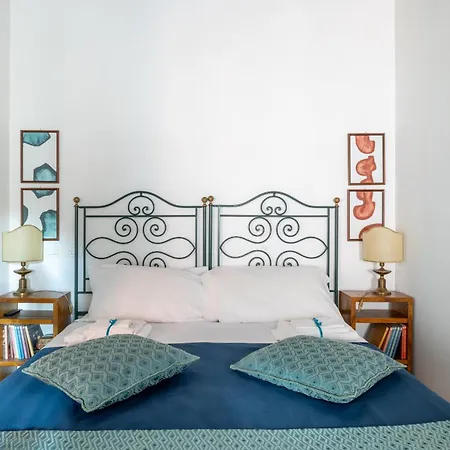 Stylish Navona Apartment Rome